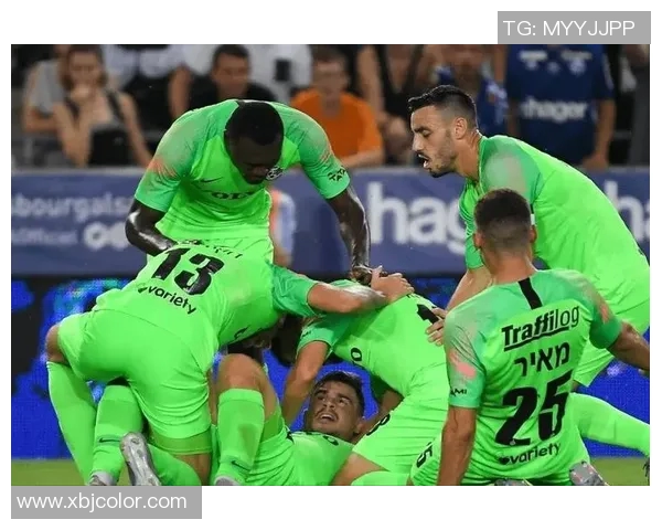 海法夏普与亚特兰大激战正酣谁能在欧联杯中笑到最后