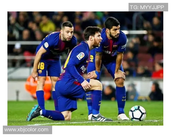 赫罗纳与巴塞罗那激战成和精彩比分揭晓引发球迷热议