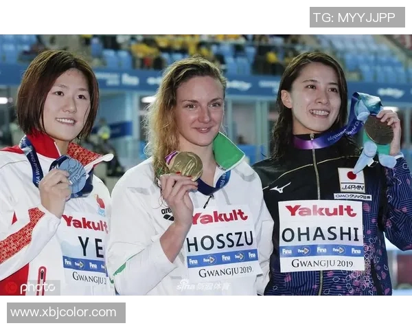 霍斯祖与叶诗文的泳池对决谁能在水中书写新的传奇